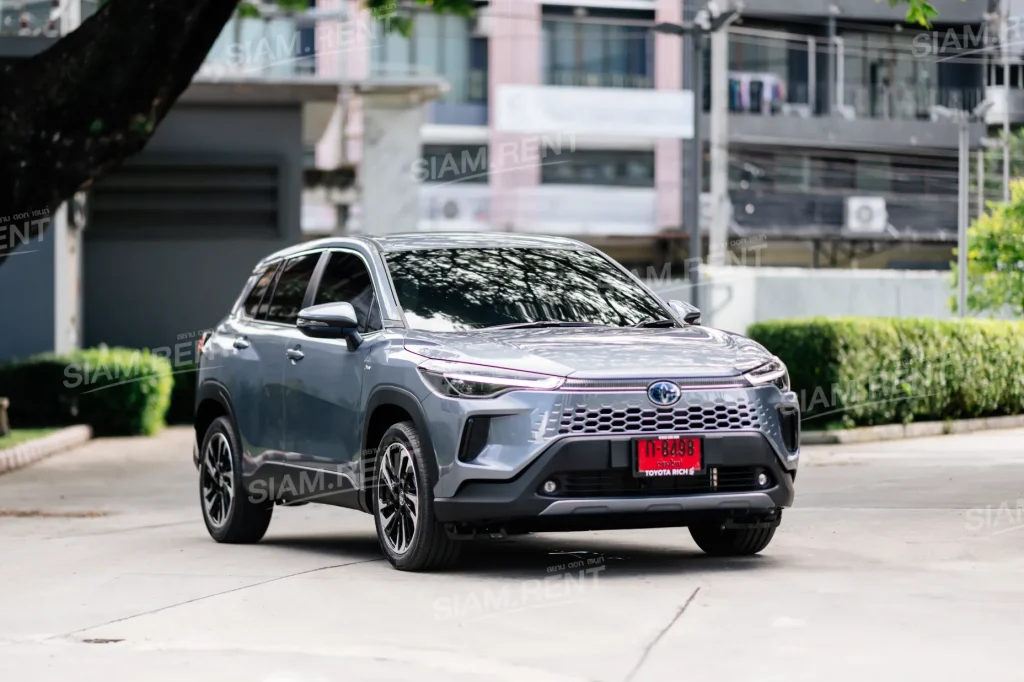 เช่ารถ Toyota Corolla Cross ราคาถูก รายวัน รายเดือน รายปี