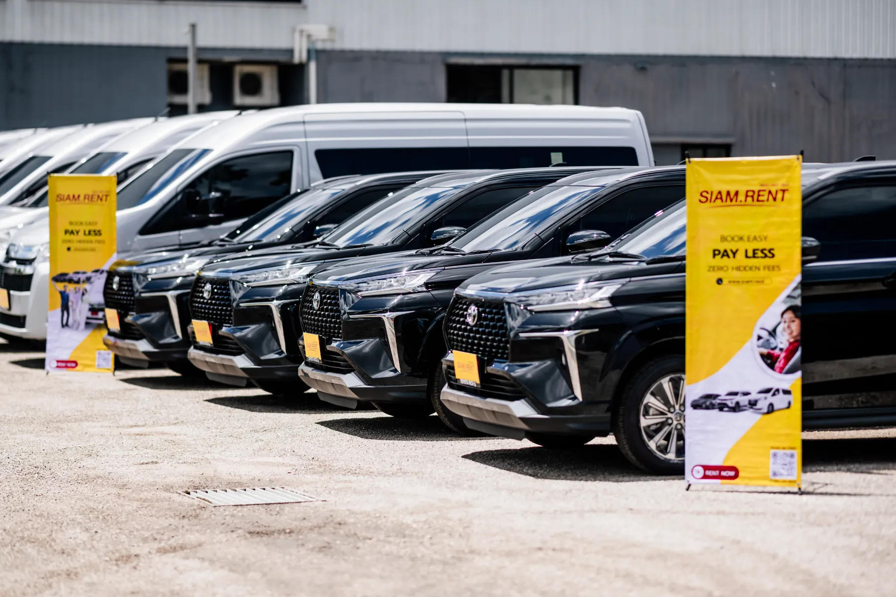 รถเช่ารายปี Siam.Rent เริ่มเพียง 12,500 บาทต่อเดือน